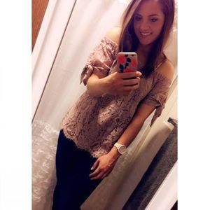 Meet your Posher, Kourtney